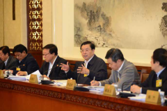 要把进修贯彻党的十八届五中全会做为严沉使命